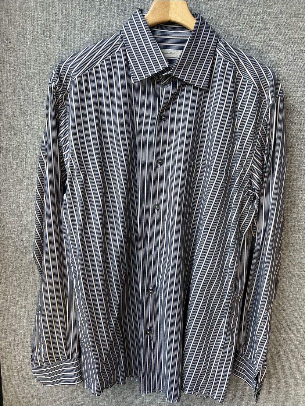 Ermenegildo Zegna Black and White with Deep Red Pin Striped Men’s XL Dress Shirt